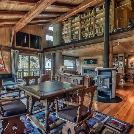Lägenhet Beautiful Well Located Sleeps 8
