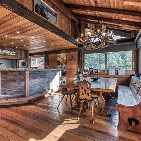 Beautiful Well Located Sleeps 8 アパート シャモニー